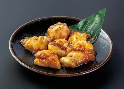 王様ホルモン(たれ・旨辛)　各