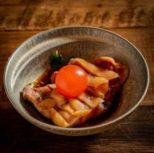 地鶏のユッケ風