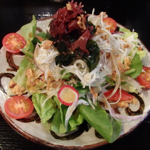 釜揚げしらすサラダ