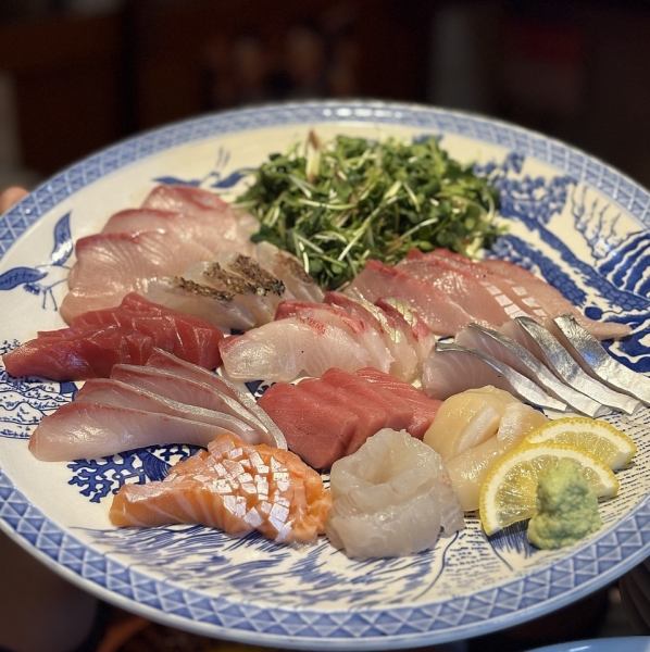 飲み放題付きコースが4000円(税込)～