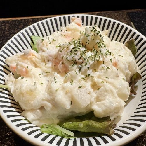自家製ポテトサラダ
