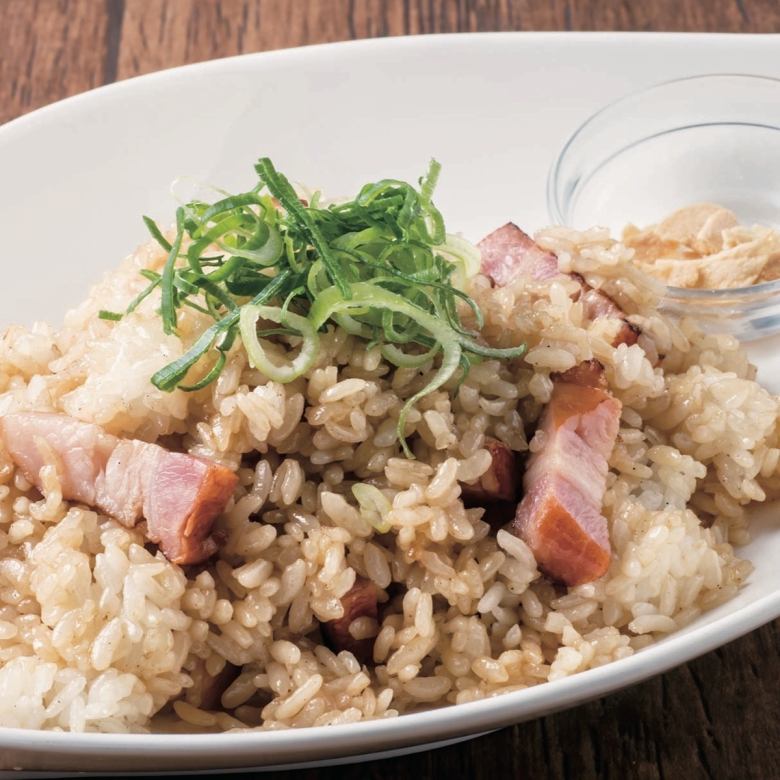 ネギたっぷりガーリックチャーハン