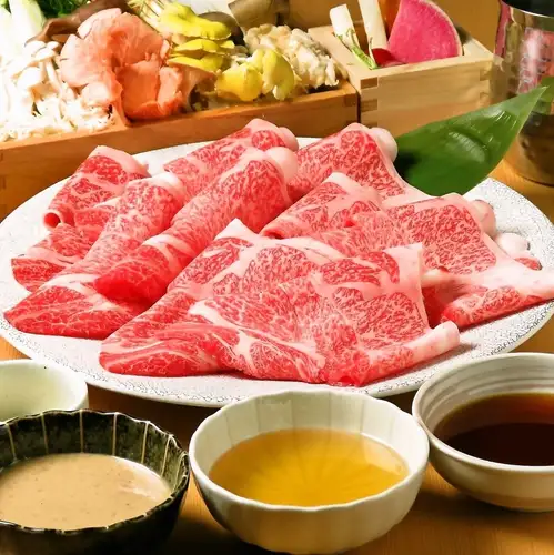 A4/A5 Wagyu Beef Set + 3 Hours of All-You-Can-Drink Premium Sake, etc. (Sukiyaki or Shabu-Shabu) 5,000 yen
