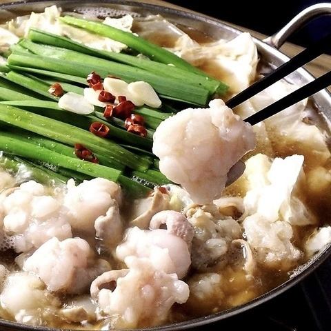 Full of delicious dishes such as Hakata motsu nabe, where even the soup is delicious!