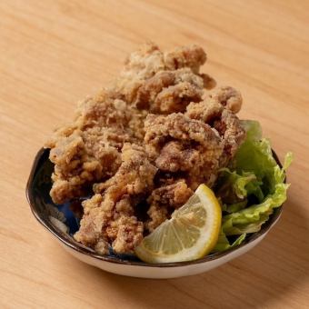 特大でんすけげんこつ唐揚げ(1ケ)