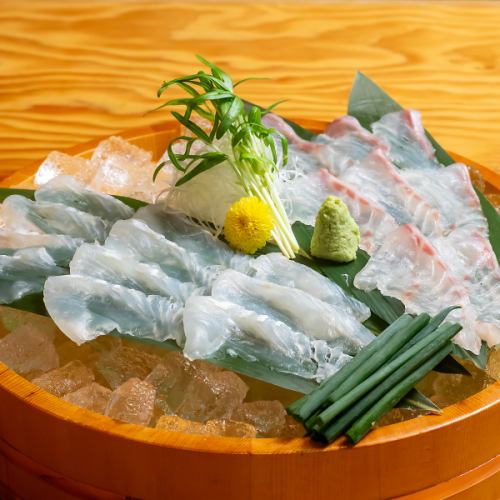 A luxurious sashimi platter of kabosu flounder and grouper