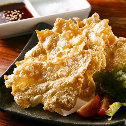 鶏皮サクッとチップス