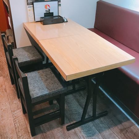 ２～４名様用ソファーテーブル