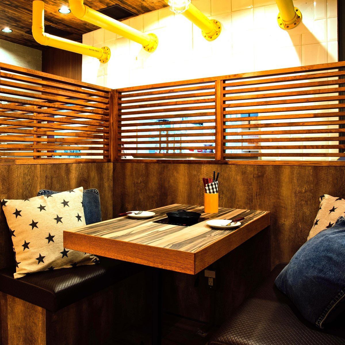 デートや記念日におすすめ♪少人数でもゆったり寛げるお席が多数