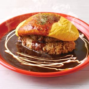 目で見て楽しむアトラクション型オムライス！