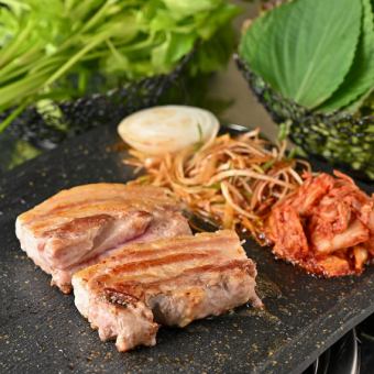 【2時間飲み放題付】3.5cm極厚サムギョプサル＆人気韓国料理◎豪華全6品コース【4950円】