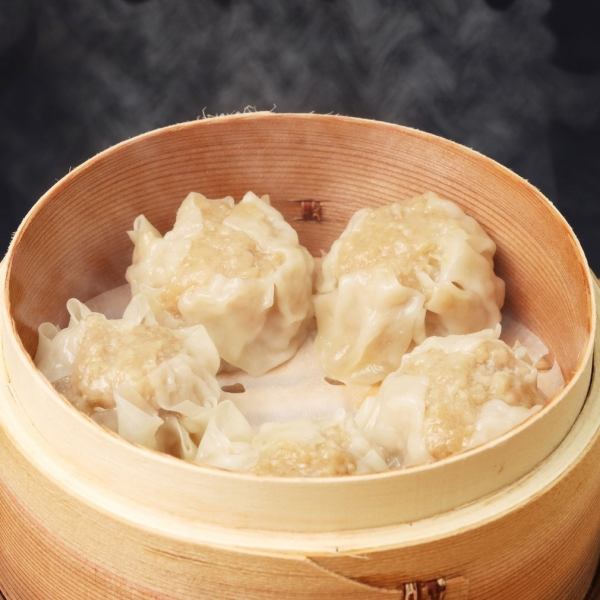 [Joe's classic] Hand-wrapped shumai filled with juicy chicken ★ From 109 yen