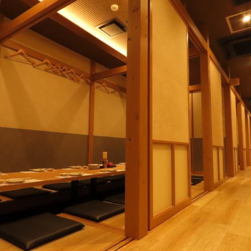 すべての席が個室となっているため、プライバシーを重視したい方にもぴったり。周りを気にせず、心ゆくまでお食事をお楽しみください。