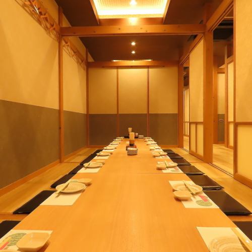 A private room recommended for company parties, get-togethers, and 60th birthday celebrations