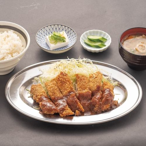 チキンカツ定食