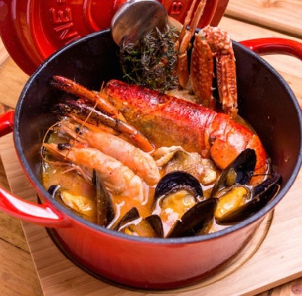 [Our highly recommended] Bouillabaisse with seafood broth