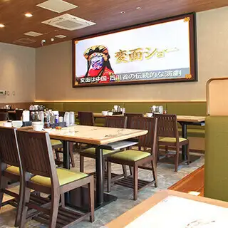 【飲み放題付◆豪華中華料理コース】フカヒレの姿煮・小龍包など上質な品々を堪能する贅沢プラン