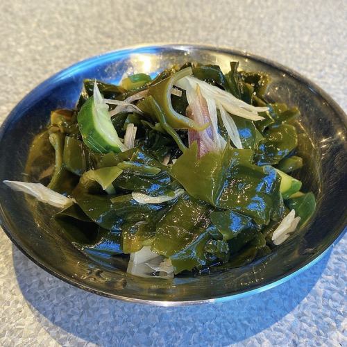Wakame seaweed vinegar