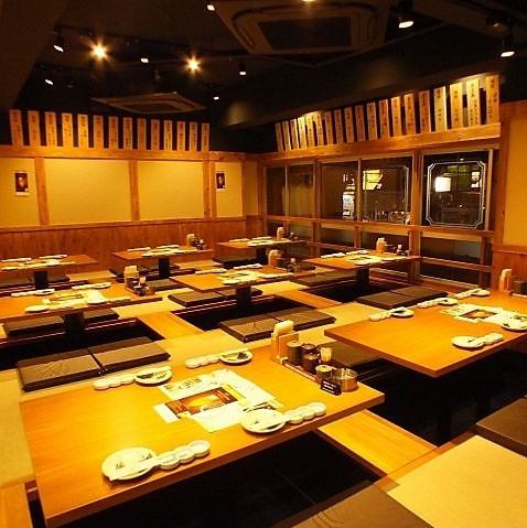 청결감 넘치는 점내에서 맛있는 요리와 미술로 보내실 수 있습니다 ♪