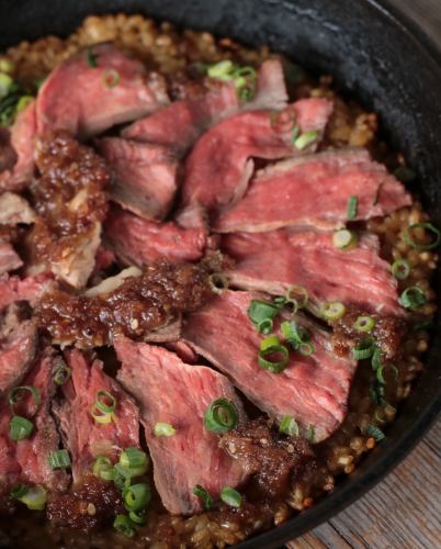 Beef steak garlic rice style