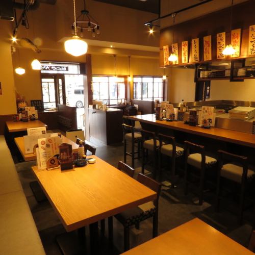 朝霞駅徒歩2分の好立地。やさい巻き串・もつ鍋・鉄なべ餃子などの博多名物料理が自慢の大衆居酒屋です。予算・人数など気軽にお問い合わせください。