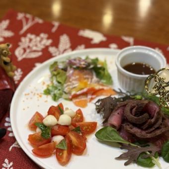 【クリスマス限定】クリスマス前菜盛り合わせプレート（単品）