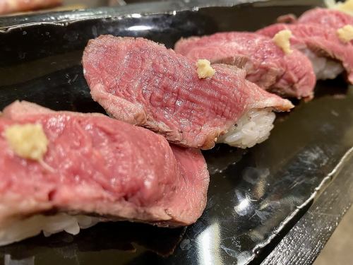 4塊牛肉握壽司