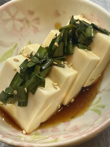 韭菜醬油冷豆腐