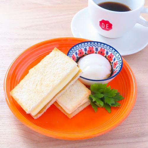 シンガポールやマレーシアで定番のスイーツ系トースト◎カヤトースト
