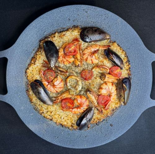 Paella (serves 2-3)