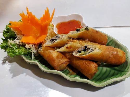 揚げ春巻き(ポピアトート) 2本