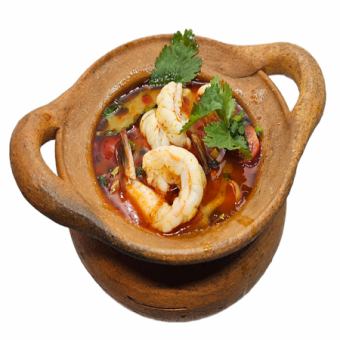 海老の辛味と酸味の効いたスープ(トムヤムクン)