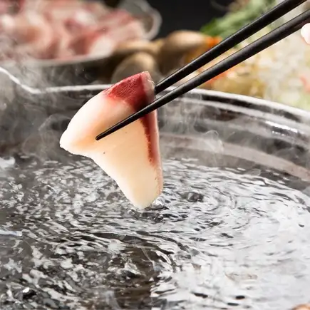 <12月1日 - 12月29日> ◇含120分钟畅饮◇ 黄尾鱼涮涮锅套餐 7980日元（含税）