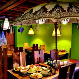 Enjoy a meal in an Asian atmosphere...