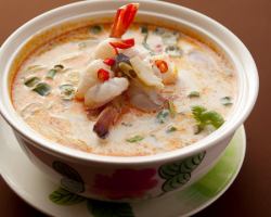 トムカークン［Thai Coconut Soup］