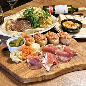 5019夜の真髄！このボリューム・味でこの値段？ガンジーも欲に塗れる全10品飲み放題付きコース
