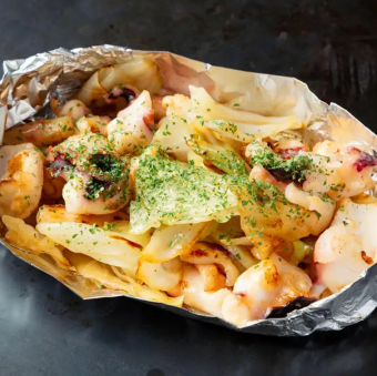 Garlic butter grilled squid tentacles