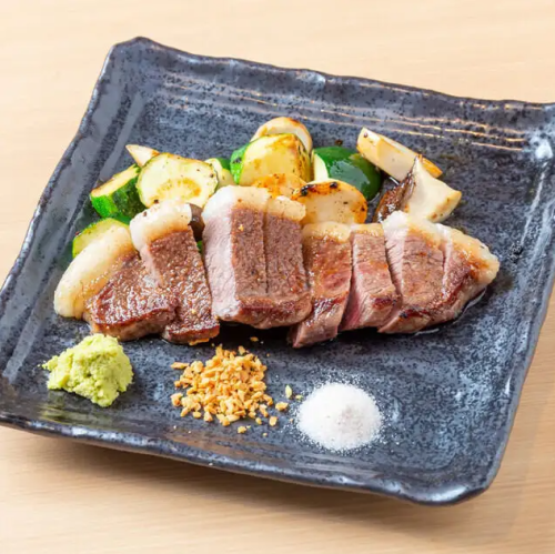 国産黒毛和牛 100g