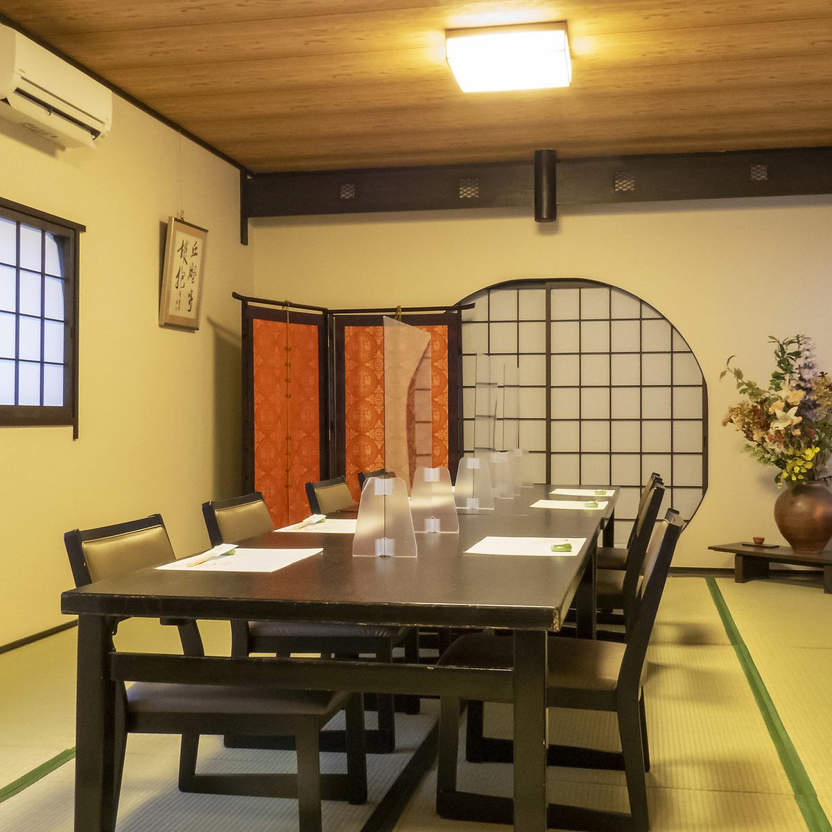 ご家族での利用も歓迎！安心して食事を楽しめる個室もございます