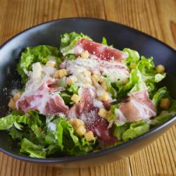 生ハムシーザーサラダ