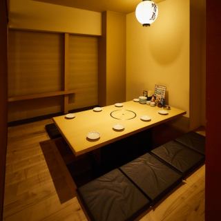 大人気のゆったりとくつろげる掘りごたつの個室空間は少人数の宴会やデートはもちろん、ビジネスシーンにもご利用いただけます◎周りを気にせずごゆっくりお食事をお楽しみください！《梅田駅/中崎町駅/居酒屋/完全個室/食べ飲み放題/宴会/飲み会/女子会/忘年会/新年会/歓迎会/送迎会》