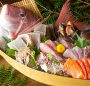 【3・4月】本マグロの中落ちと金目鯛姿造りの地魚海鮮彩りコース6000円/120分飲み放題付/11品