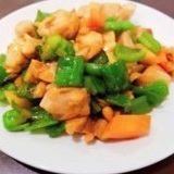 Stir-fried chicken and peppers