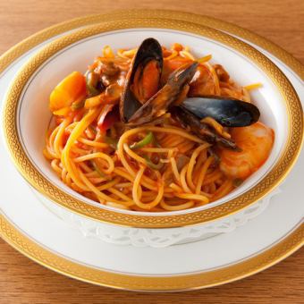 Seafood Napolitan