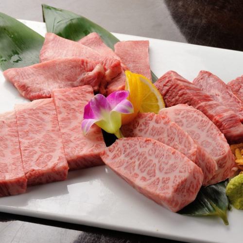 The ultimate platter of Kuroge Wagyu beef!