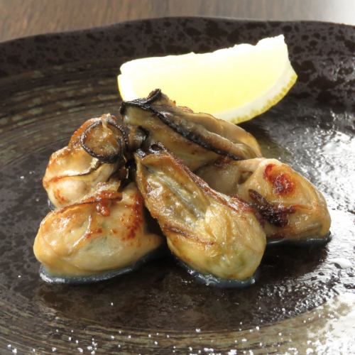 お酒に合う料理もご用意してお待ちしております♪