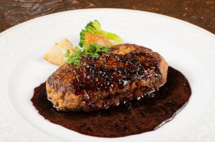 The most popular course: Gold Order Buffet 6,000 yen