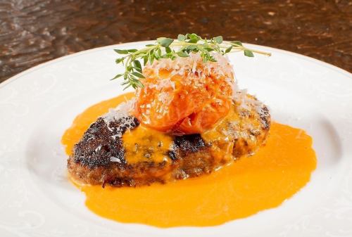 完熟トマトハンバーグ