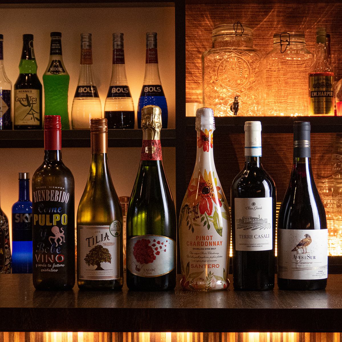A wide variety of red and white wines that go well with food ◎Sparkling and rosé are also available♪