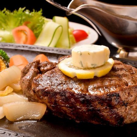 Tenderloin: The legendary Horai beef fillet steak course